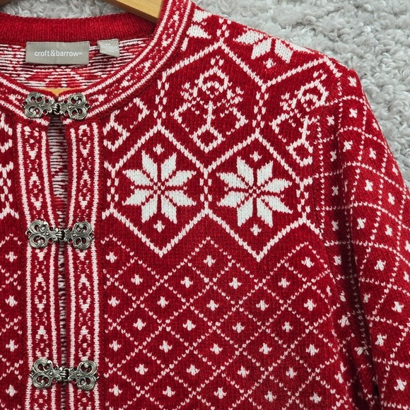 Croft & Barrow Sweater Womens Medium Red Fair Isle Chenille Toggle Cardigan Snow - Picture 3 of 12